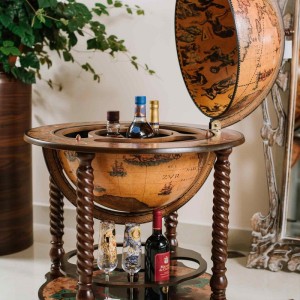 Bar globus Bacco
